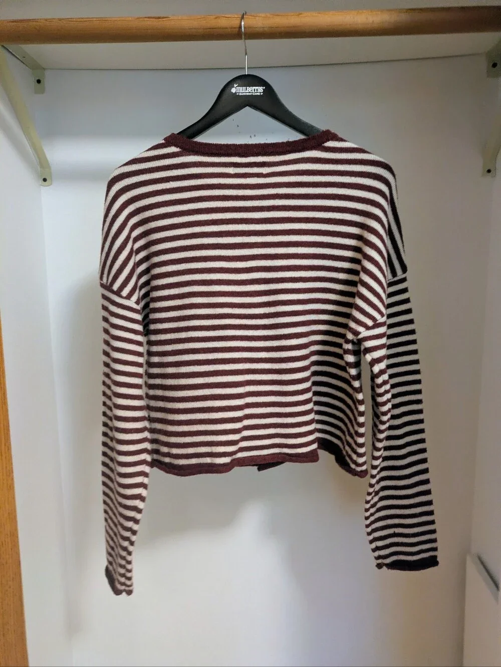 Your Favorite by PacSun Georgia rolled button front cardigan size small